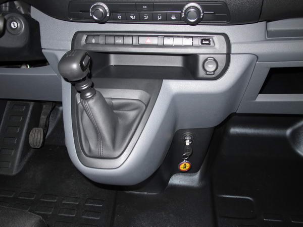 Peugeot Expert IV., 6 seb. vltzr beszerels